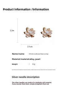 Detail view of 925 silver needle pearl flower stud earrings with size and weight specs