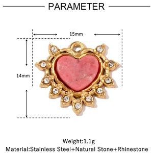Dettaglio pendente a cuore 15x14mm con pietra naturale rosa e acciaio inossidabile oro