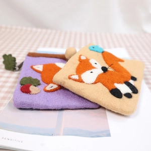 Cute handmade wool felt fox coin purse set in purple and beige with zipper closure