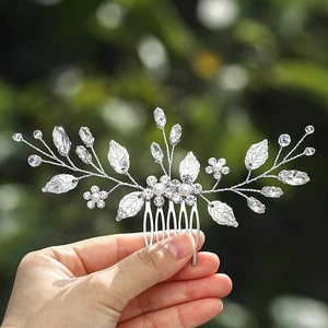Elegant Leaf Rhinestone Artificial Pearl Wedding Hair Comb Bridal Headpiece Alloy Crystal Hairpin Hair Accessories For Women