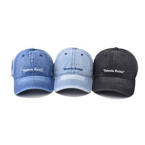 Casquettes de baseball en denim délavé vintage avec broderie de lettres en bleu et charbon