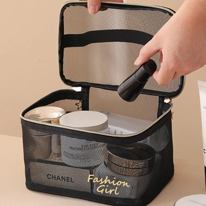 Portable large capacity black mesh makeup bag with gold Fashion Girl print and star zipper