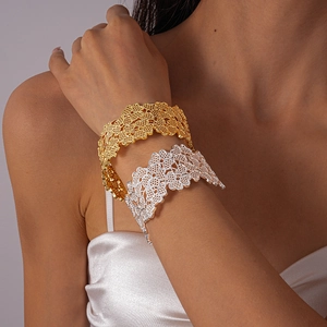 Bracelet Manchette Fleur Évidée Vintage Pour Femme Cuivre Large Jonc Filigrane Bijoux Floraux Ajustables
