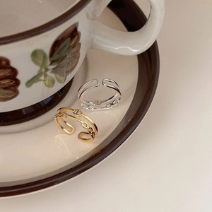 Minimalist S925 sterling silver hollow chain rings in gold and silver set for women