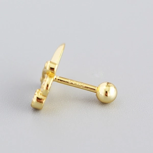 Vintage gold S925 silver dagger stud earring with S925 hallmark engraving detail