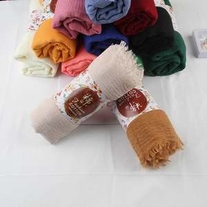 Women Cotton Linen Scarf Large Soft Crinkle Pleated Shawl Solid Color Lightweight Frayed Fringe Wrap Headscarf Daily Casual