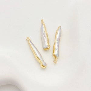 Colgantes de perlas barrocas con marco dorado para accesorios de joyería DIY