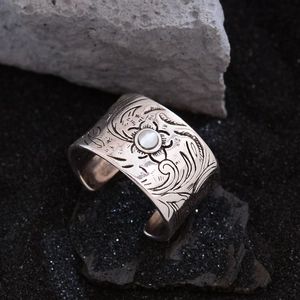 Wide Band Open Ring Copper Silver Plated Retro Carved Flower Inlaid White Cat Eye Stone Adjustable Vintage Jewelry For Women