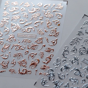 Autocollants à ongles vintage européens à motifs floraux métalliques or rose et argent