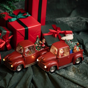 Camion de Noël rétro avec boîte à musique, Père Noël et sapin dans une boule à eau lumineuse