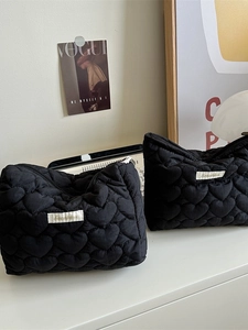 Quilted Heart Pattern Cosmetic Bag Padded Cotton Clutch Handbag For Women Makeup Organizer Travel Toiletry Storage Bag