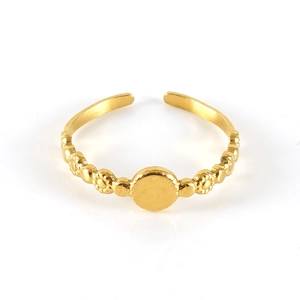Adjustable 18k gold plated stainless steel ring with center disc and floral relief