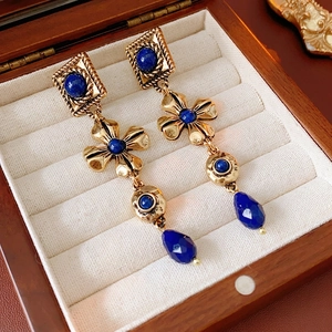 Vintage Flower Drop Earrings Gold Alloy Deep Blue Resin Gemstone With Silver Earring Post French Retro Dangle Women