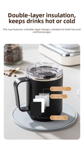 Détail du mug à café noir isolé montrant la structure triple couche en acier inox 304