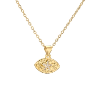 Collier œil de démon doré avec texture martelée et pendentif étoile étincelante pour femme