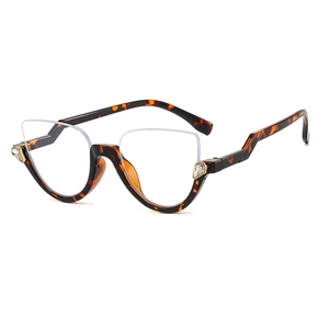 Chic tortoiseshell cat-eye glasses frame with rhinestones and anti-blue light clear lenses
