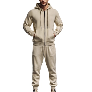 Tuta da uomo beige con fodera in pile, felpa con cappuccio e pantaloni sportivi