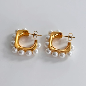 Vintage C-Shaped Hoop Earrings 18K Gold Plated Stainless Steel With White Artificial Pearls Geometric Retro French Style For Women