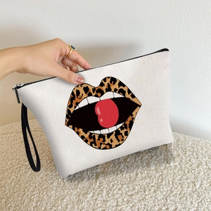 Fashionable leopard lips heart canvas makeup bag with wristlet strap and zipper closure