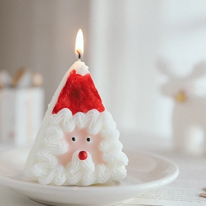 Bougie parfumée en forme de Père Noël pour décoration de table de Noël festive en rouge