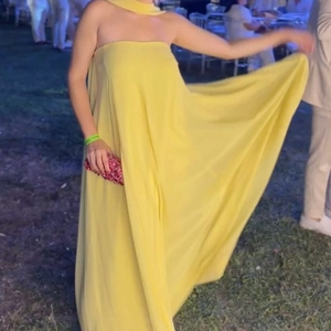 Robe Maxi Dos Nu Femmes Sans Manches Dos Ouvert Couleur Unie Ample Fluide Polyester Été Vacances Élégant