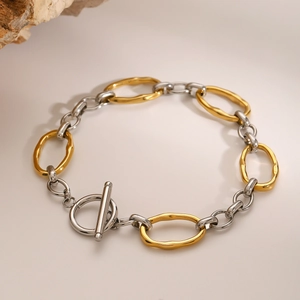 Two-tone stainless steel oval chain bracelet with elegant OT toggle clasp closure