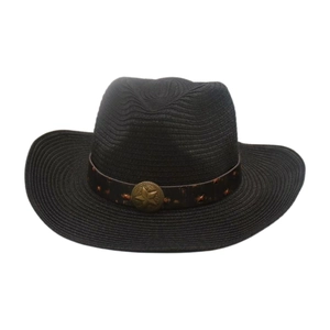 Vue détaillée d'un chapeau de cow-boy noir avec ceinture décorative à étoile