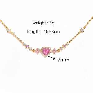 Pink heart crystal bracelet with floral zircon details and size measurements in 18K gold