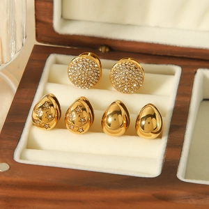 Hoop Earrings 18K Gold Plated Stainless Steel Cubic Zirconia Round Geometric Vintage Simple Commuter Fashion For Women