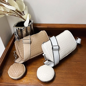 Woven PU Leather Crossbody Bag With Mini Round Coin Purse Wide Shoulder Strap Retro Messenger Handbag For Women