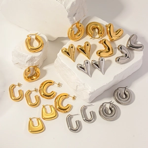 Stainless Steel Geometric Earrings Heart Ribbed Chunky Hoop U-Shaped C-Shaped 18K Gold Plated Minimalist Vintage