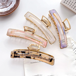 Large Hair Claw Clip Retro Acetate Marble Zinc Alloy Elegant Nonslip Hair Grip For Women Daily Styling Accessory