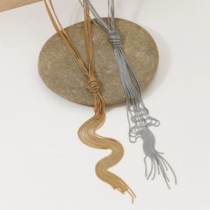 Exaggerated multilayer knotted chain necklace in gold and silver stainless steel
