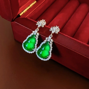 New Chinese style green zircon gourd earrings in a luxury red velvet jewelry gift box