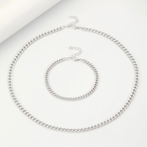 Set collana e bracciale a catena barbazzale in argento lucido con chiusure regolabili