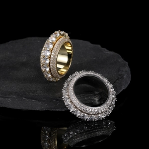 Luxury hip hop iced out ring set with five rows of zircons in gold and silver finish