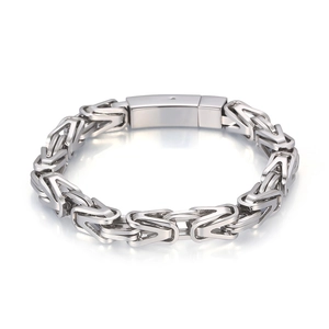 Men's silver Byzantine chain bracelet in titanium steel with polished magnetic clasp