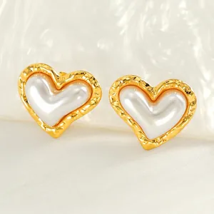 Vintage Heart Stud Earrings 18K Gold Plated Stainless Steel With Artificial Pearl Inlay Hammered Texture Elegant Jewelry For Women