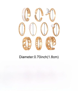 Detailed size chart for 10pcs gold butterfly ring set with zinc alloy material specs