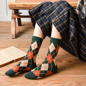 Women Retro Argyle Crew Socks Wool Blend Thickened Warm Vintage Japanese Style Breathable Soft Knit Mid Tube