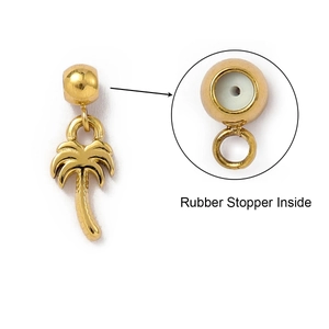 Détail d'un pendentif cocotier avec bouchon en caoutchouc interne pour bijoux