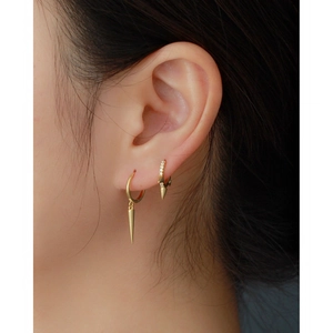 Elegant gold S925 silver hoop earrings set with small diamonds and a conical pendant