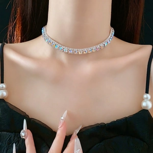 Luxury sparkling square rhinestone choker necklace with silver finish for elegant women