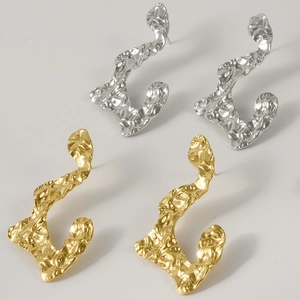 Modern 304 stainless steel earrings with irregular hammered texture in gold and silver
