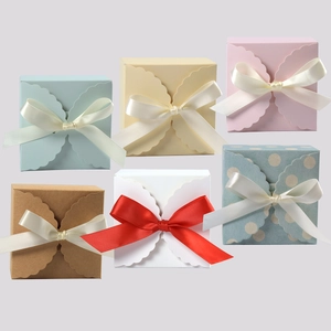 Square Gift Box Cardboard With Ribbon Bow Folding Wedding Party Favor Candy Packaging Wavy Edge Elegant