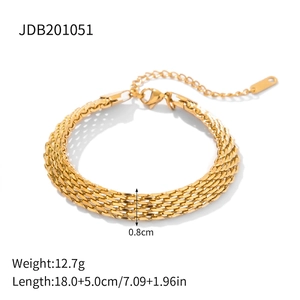 Detail eines 0,8 cm breiten geflochtenen Goldarmbands, Maße 18,0 plus 5,0 cm