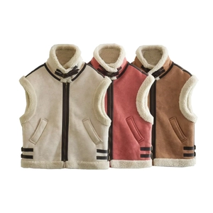 Women fleece patchwork vests in beige, pink and camel with faux shearling lining