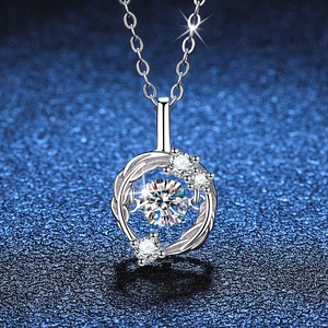 S925 Sterling Silver Moissanite Necklace For Women Moving Heart Feather Pendant Elegant Silver Chain Commuting Jewelry