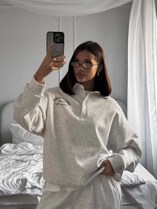 Women's vintage grey polo collar sweatshirt with letter print in relaxed fit style