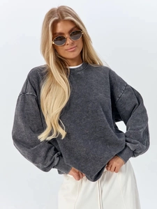 Oversized washed black crewneck sweatshirt in vintage style with drop shoulders